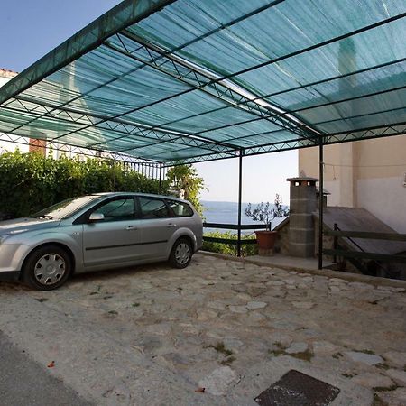 Apartment Lelas Omiš Dış mekan fotoğraf
